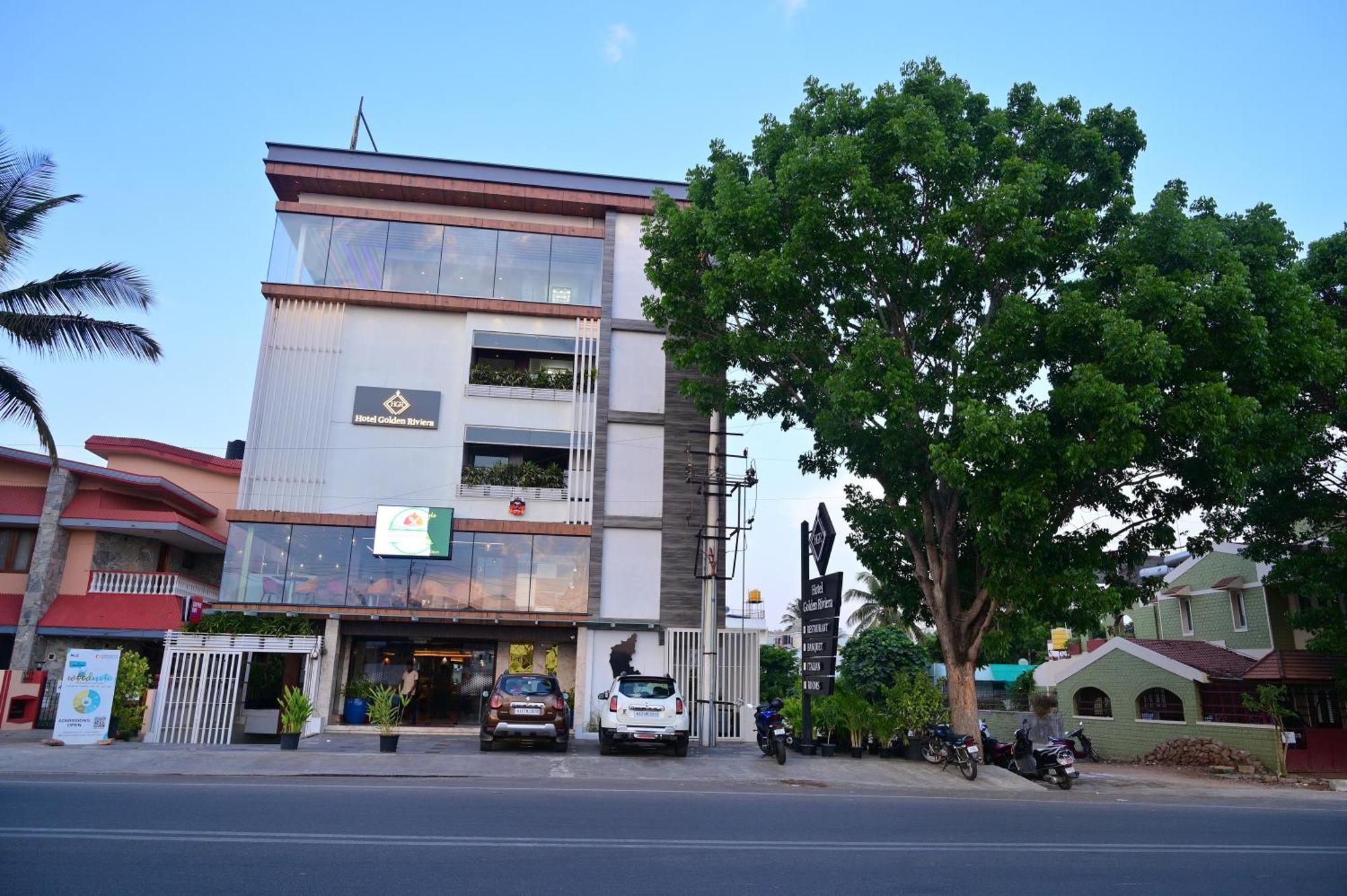 Hotel Golden Riviera Mysuru Zewnętrze zdjęcie