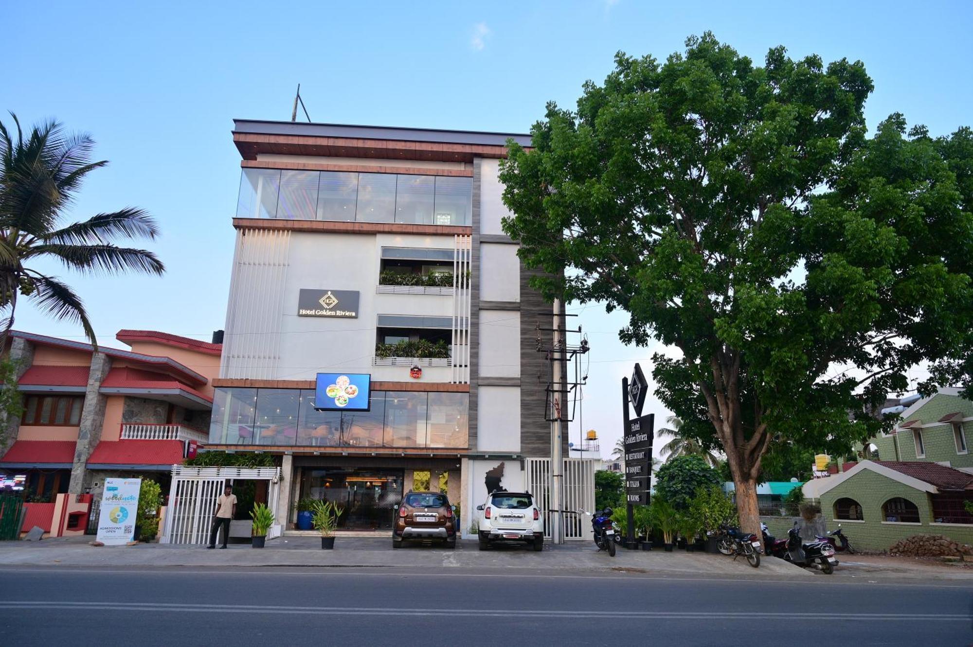 Hotel Golden Riviera Mysuru Zewnętrze zdjęcie